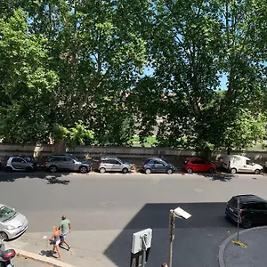 https://thewesley.it-romehotels.com